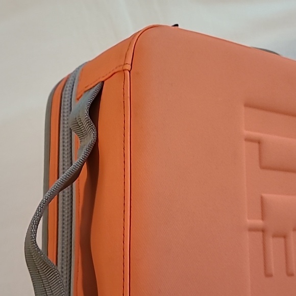 Yeti DayTrip Lunch Box, Coral/peachy, Cooler - Picture 11 of 16